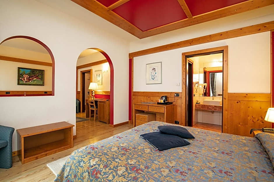 G. Hotel Des Alpes (Classic since 1912)