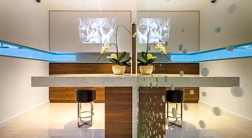LiT BANGKOK Residence
