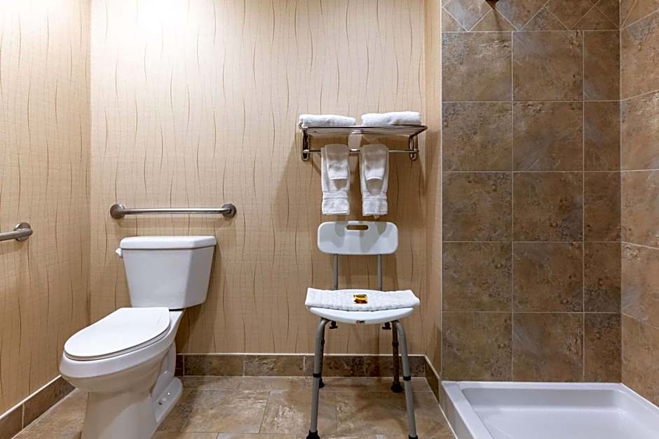 Best Western Plus South Edmonton Inn & Suites