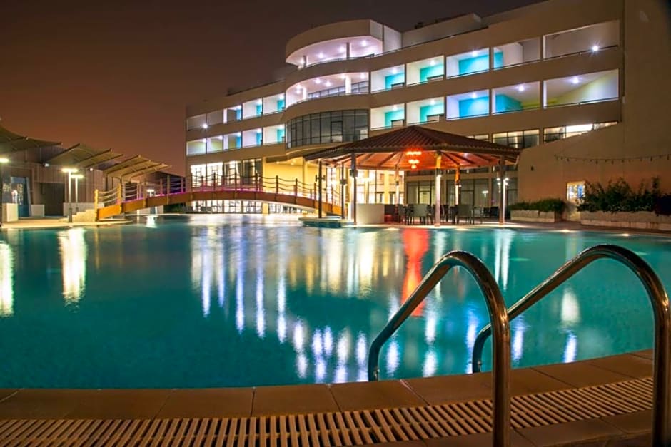 Al Reem Village Hotel