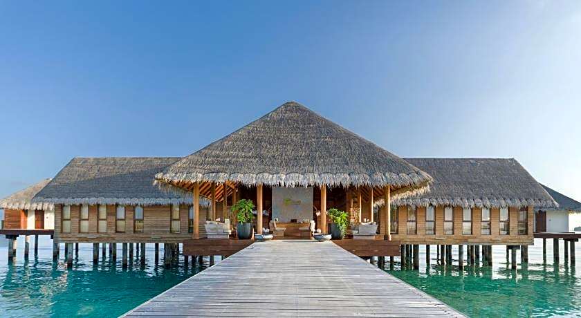 Heritance Aarah - Premium All Inclusive - 40 Minutes away from Male by Seaplane