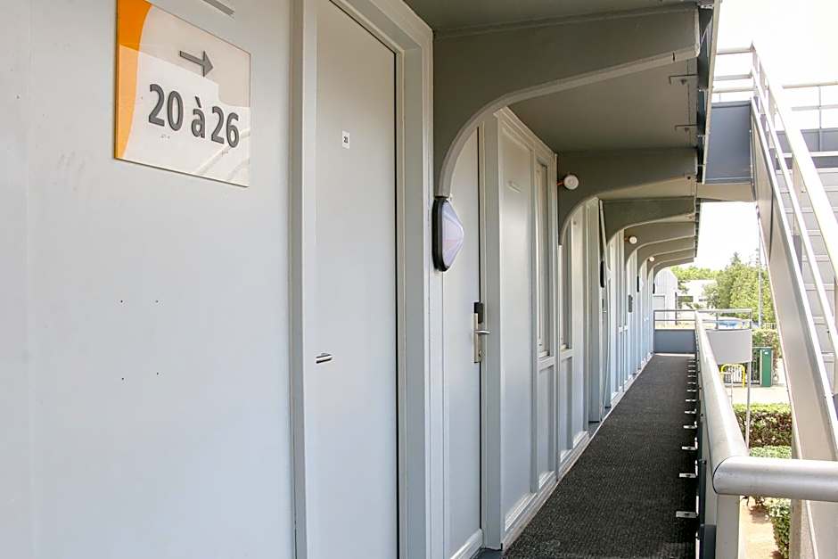 Première Classe Aéroport Marseille