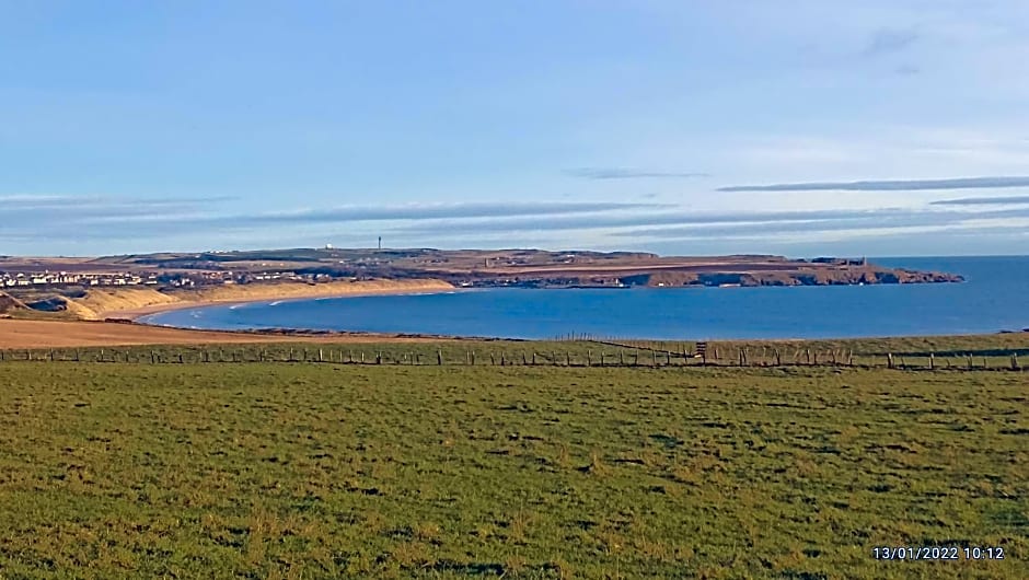 Outlander Boutique B&B King