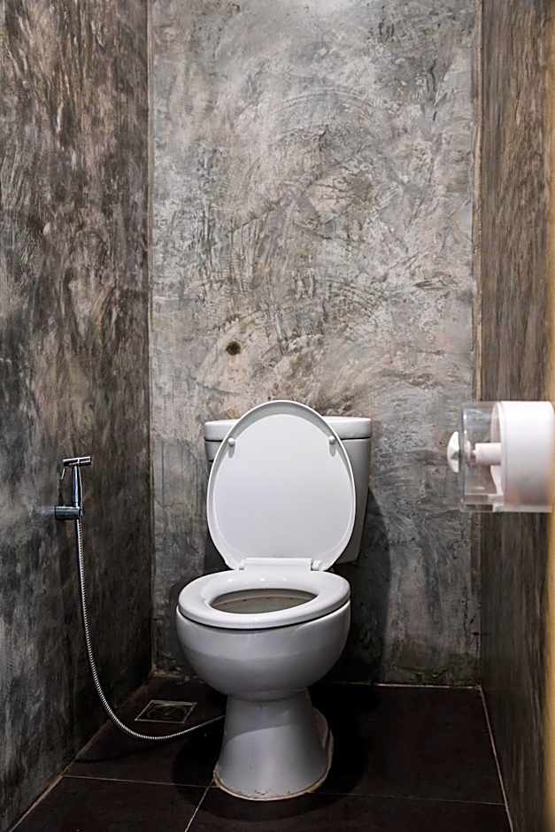 SLEEP TO FLY HOTEL & HOSTEL suvarnabhumi airport