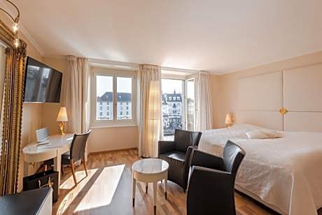Triple Room with River View