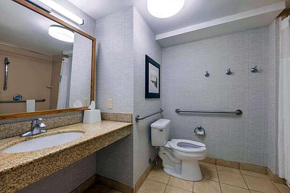 Hampton Inn By Hilton and Suites Moncton New Brunswick