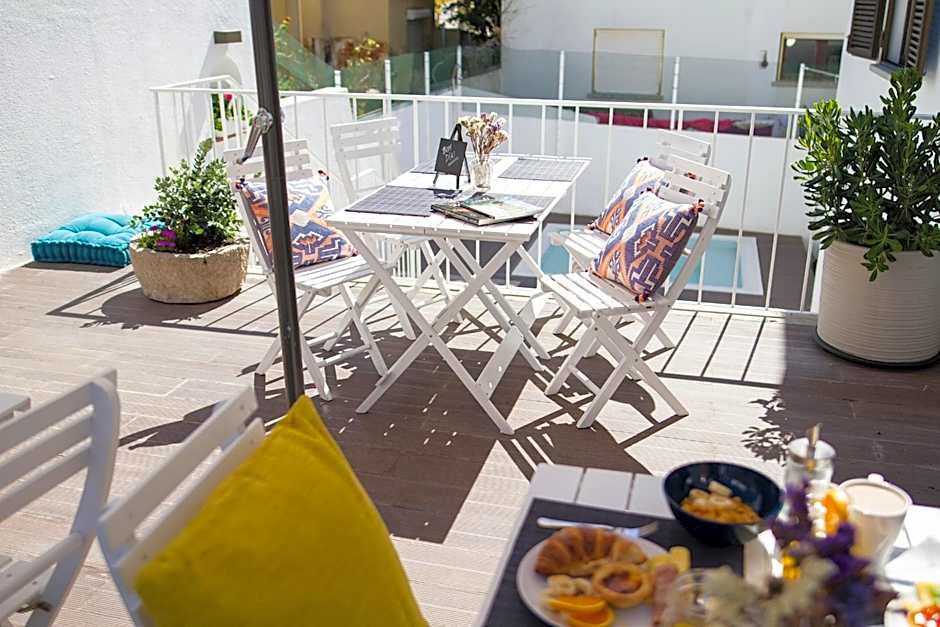 Art 4 You Cascais Suites