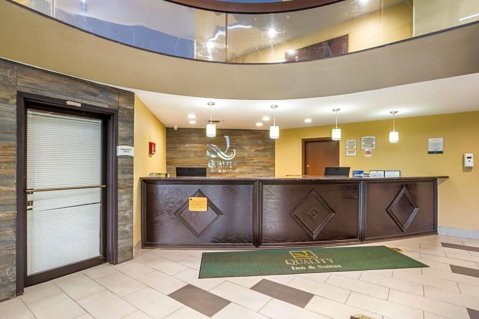 Quality Inn & Suites Florence - Cincinnati South