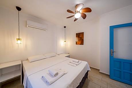 Apartment with Garden View