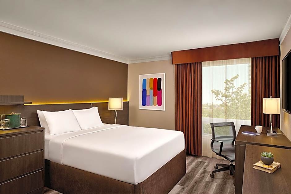 Varscona Hotel on Whyte