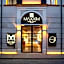 Maxxim Hotel & Loft