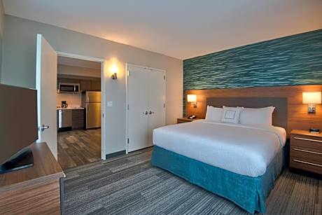 One-Bedroom Suite
