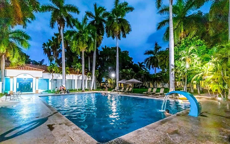 InHouse Select Hacienda Tres Rios