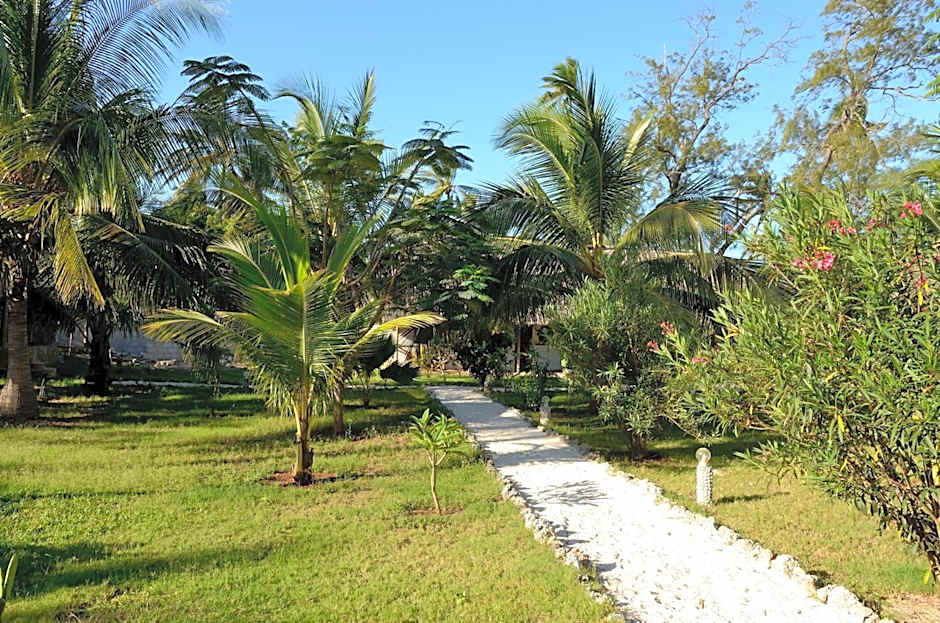 Kaure Sand Beach Lodge