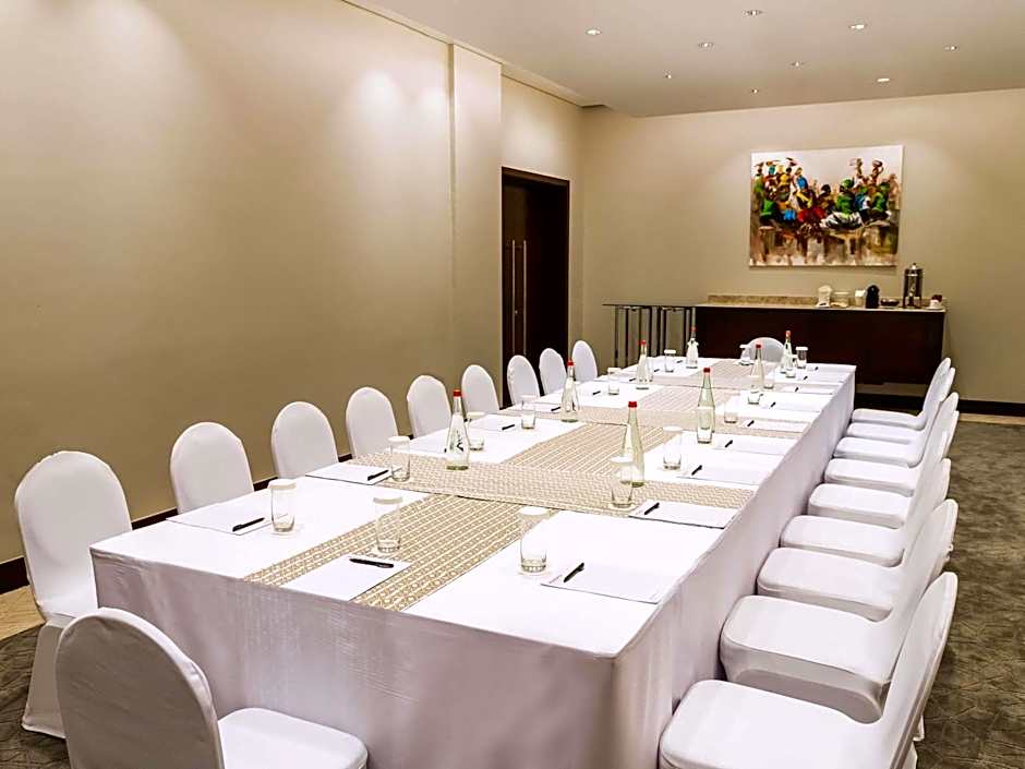 Movenpick Ambassador Hotel Accra