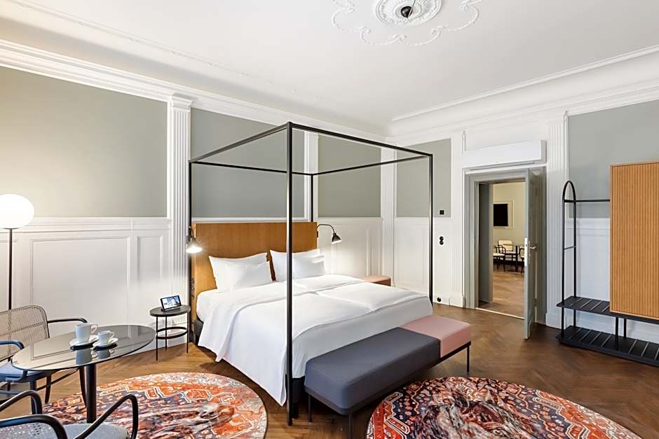 Photo 1 of 6 of Junior 1 King Bed Suite