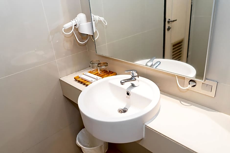Sparks Odeon Sukabumi, ARTOTEL Curated