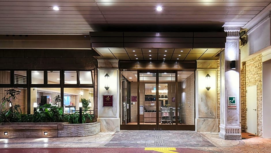 Vessel Hotel Campana Okinawa