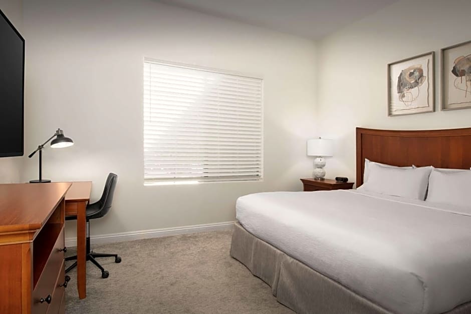 Embassy Suites By Hilton Hotel La Quinta, Ca