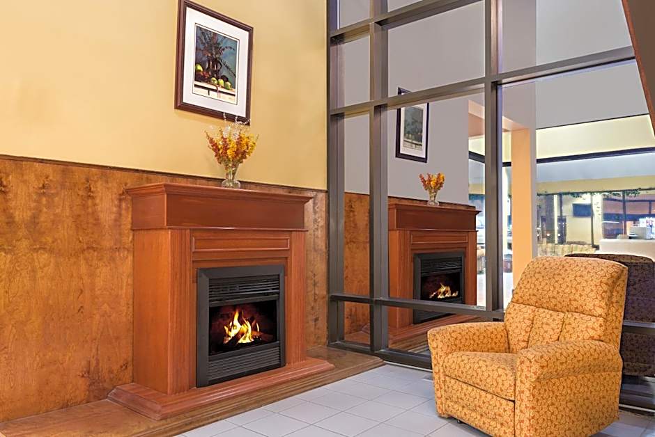 Days Inn by Wyndham Indianapolis Northeast