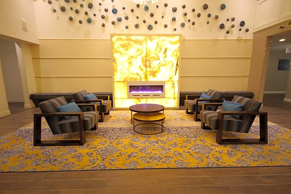 Holiday Inn Express Janesville-I-90 & US Highway 14 By IHG