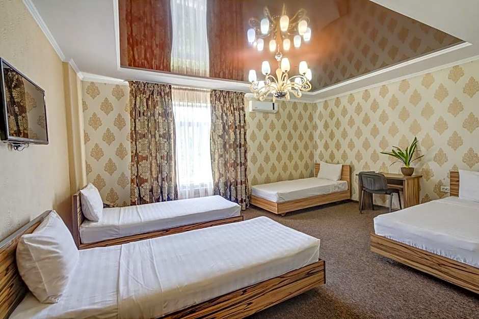 Hotel Kausar
