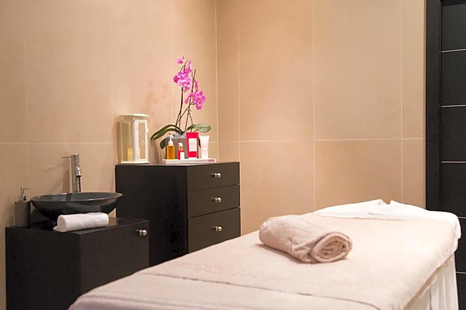 AHR Baja Hotel & Spa Cannigione