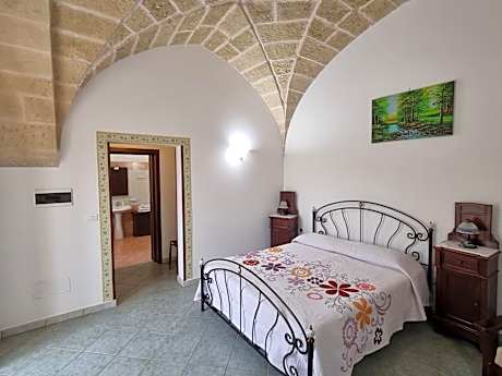 Double Room with Spa Bath