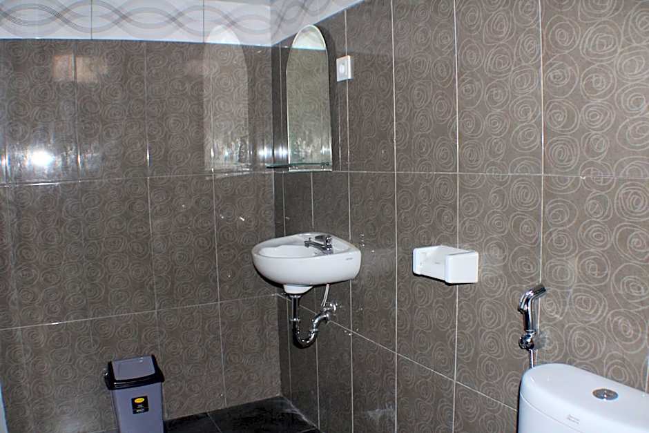 Tri Putri Kuta Homestay