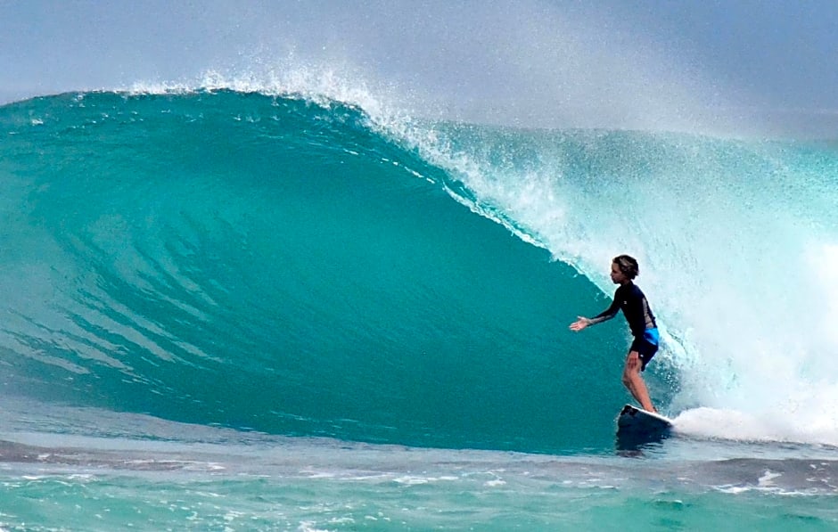 Krui Surfing