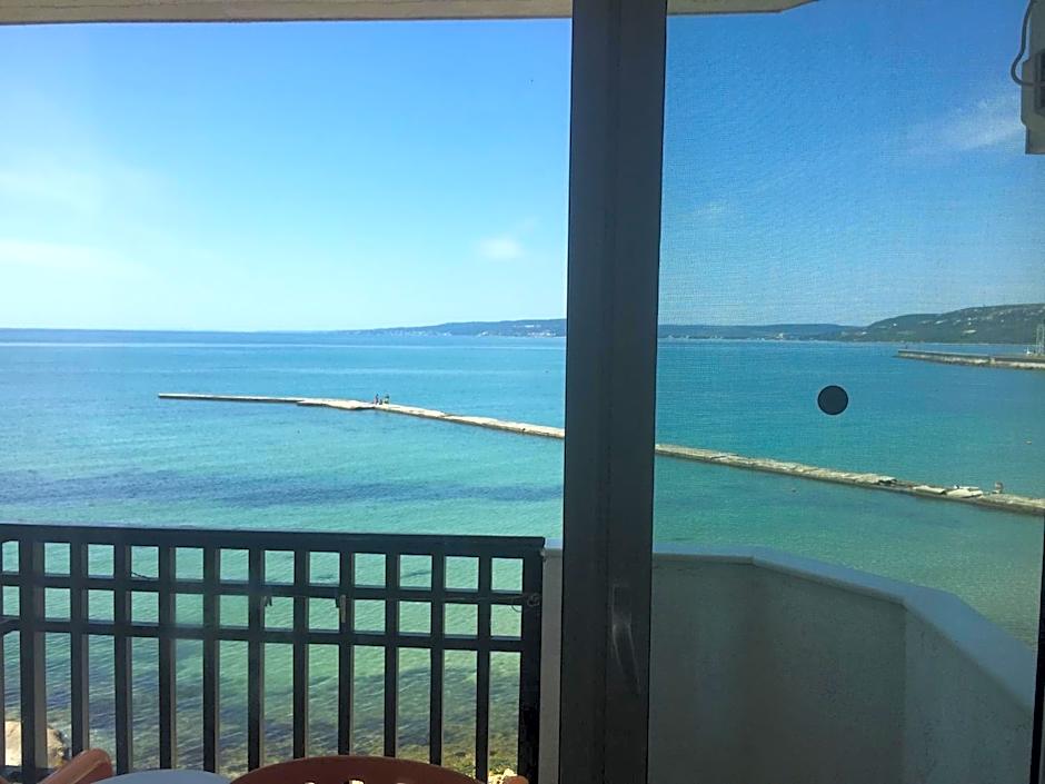 Hotel Oasis - Beach Access