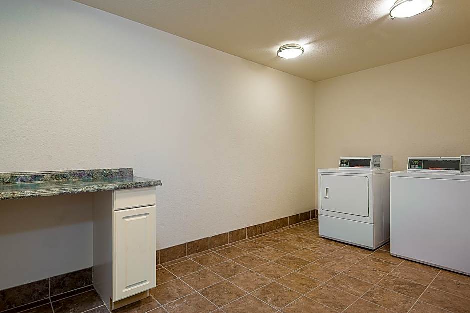Holiday Inn Express and Suites Lafayette East By IHG