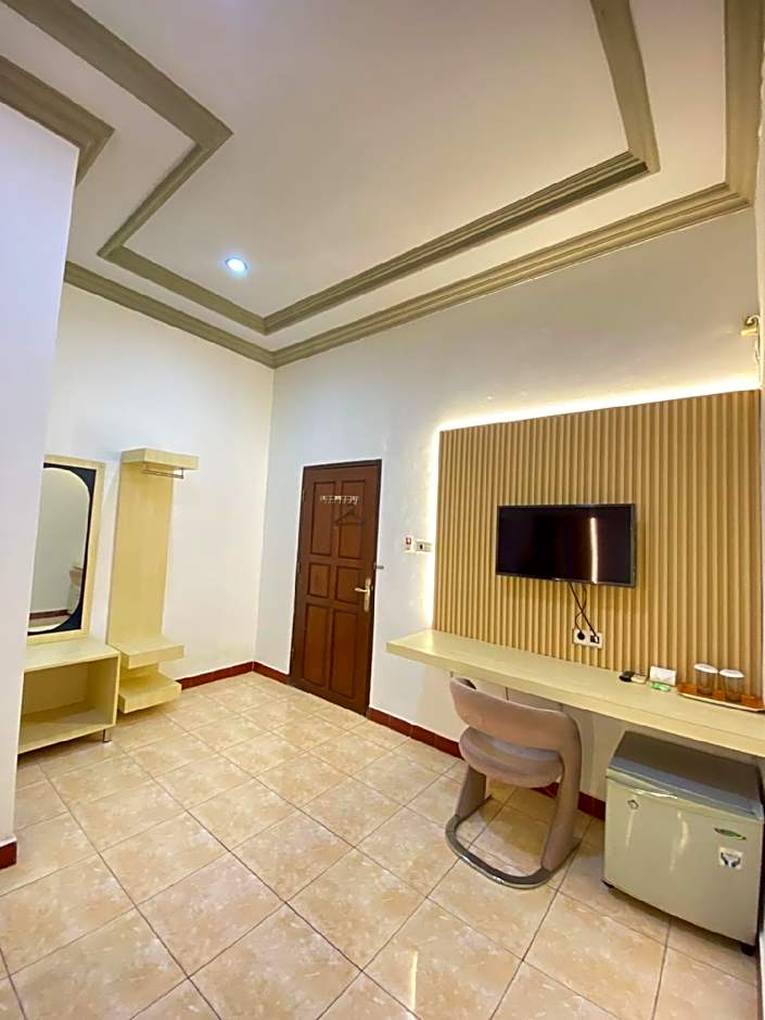 Hotel Riverside Manado