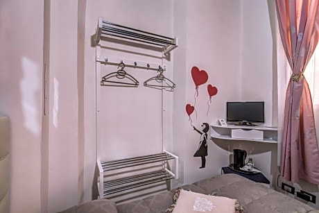 Small Single Room
