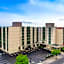 Ramada By Wyndham, Niagara Falls Near Fallsview District