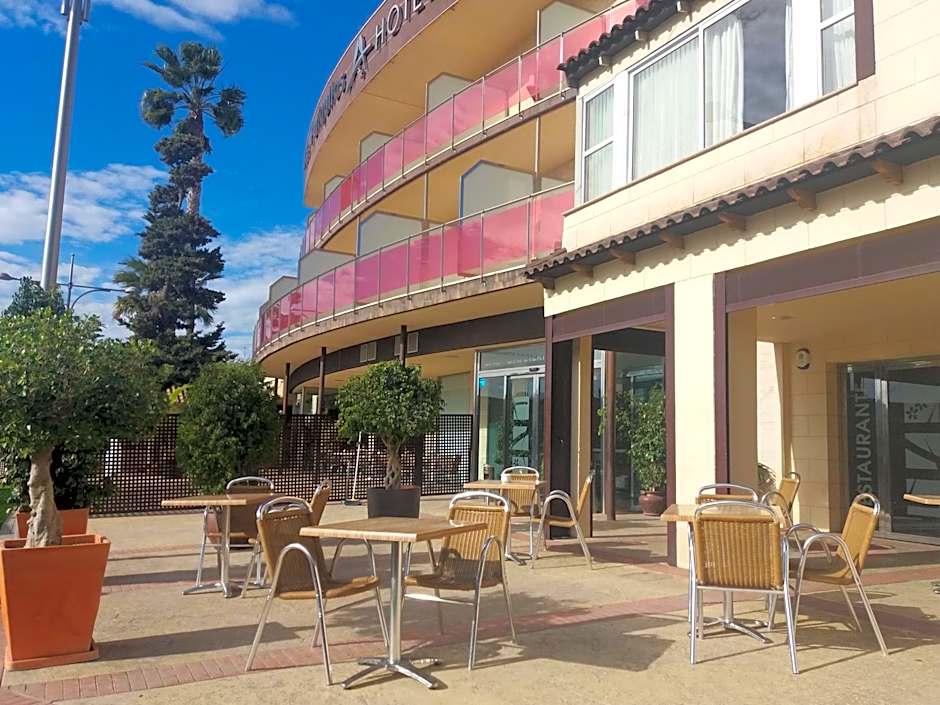 Hospedium Hotel Los Periquitos