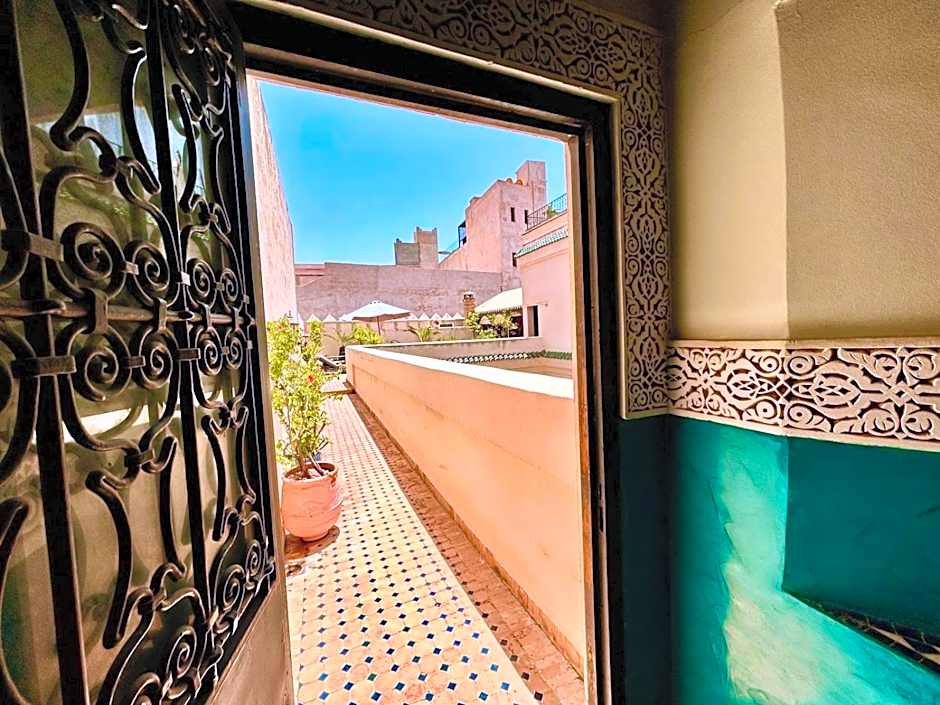 Riad Fes Baraka Piscine & SPA