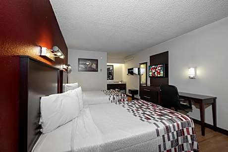 Standard Room with Two Double Beds Smoke Free