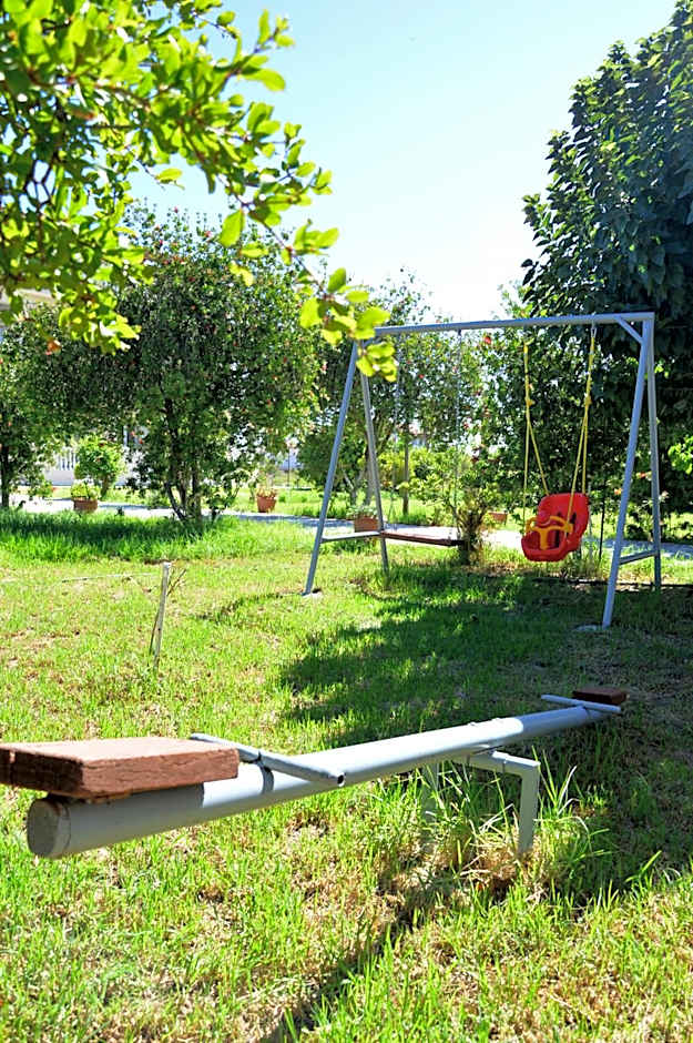 Hotel Tassia for families & couples