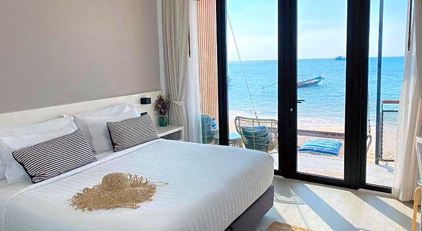 Blue Tao Beach Hotel