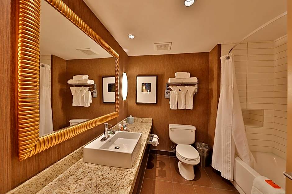 Edmonton Hotel & Convention Center Edmonton