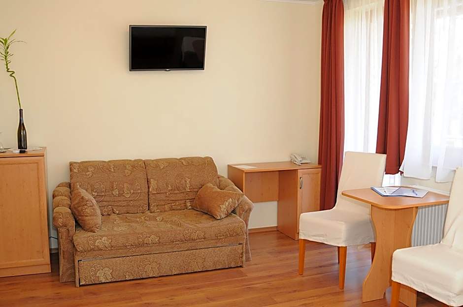 Hotel Halászkert Badacsony