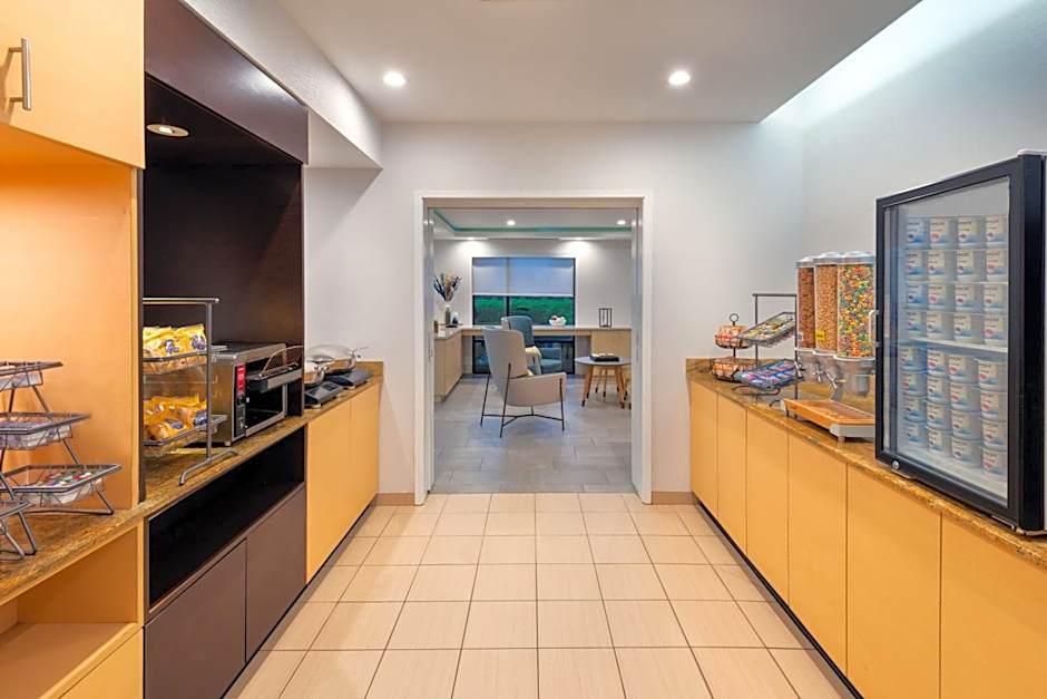 TownePlace Suites by Marriott Buffalo Airport