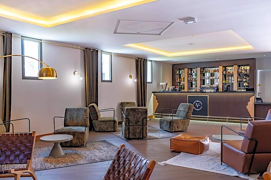 Zenitude Hotel la Valadiere, an Ascend Collection Hotel