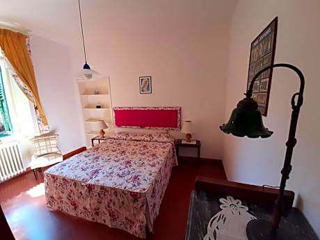 Classic Quadruple Room