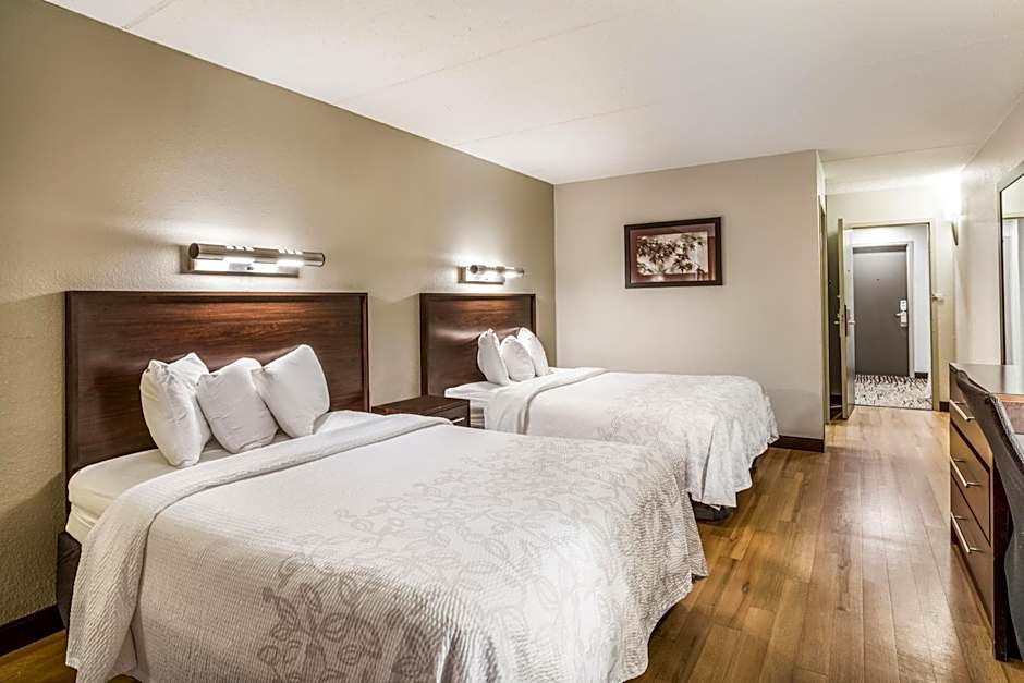 Red Roof PLUS+ Boston - Woburn/Burlington