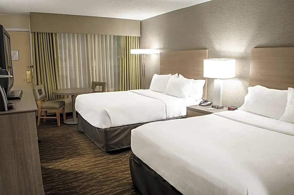 Holiday Inn Fargo By IHG