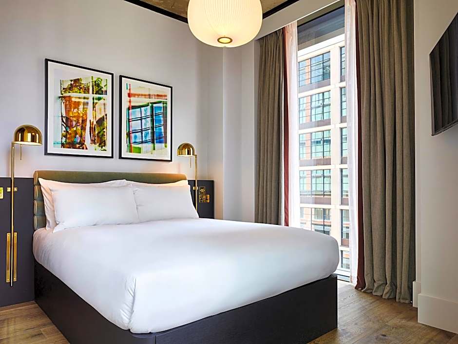 TRIBE London Canary Wharf