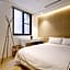 Mini West Hotel