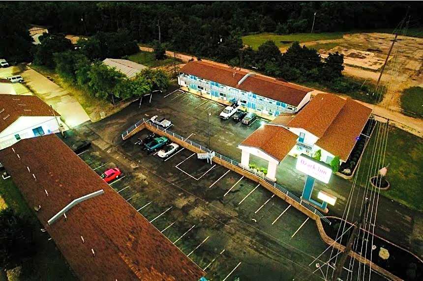 Ozark Inn and Suites